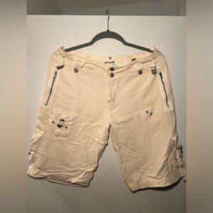 Da-Nang Beige Women's Cargo Shorts
